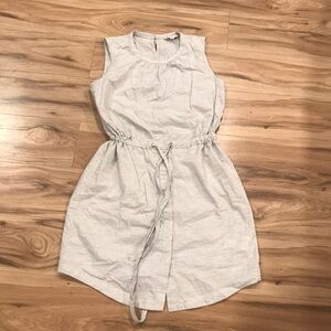 Light gray adjustable gap dress